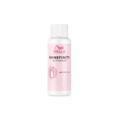Wella Professionals Activateur 2% Flacon Applicateur Shinefinity / 60ml -Produits Capillaires activateur 2 60ml flacon applicateur shinefinity 1